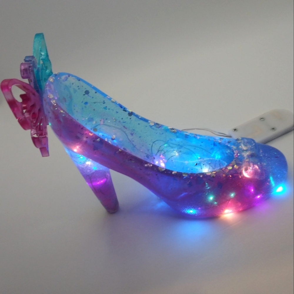 HIGH HEEL SHOE NIGHTLIGHT LAMP